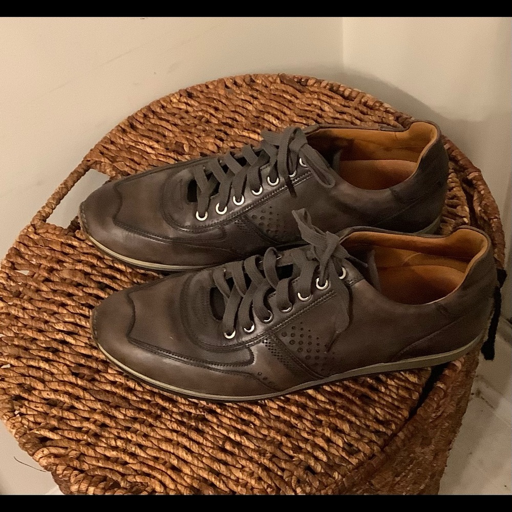 Magnanni sneakers